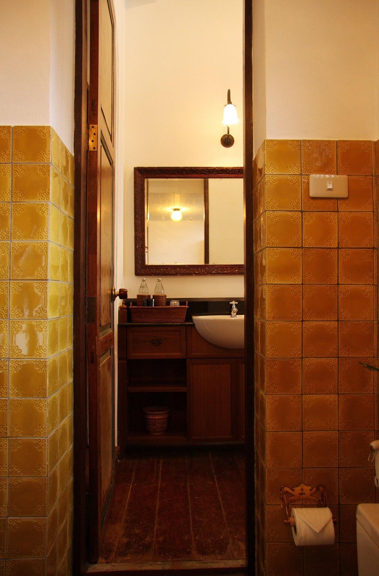 The Bhuthorn Bed & Breakfast Bangkok Eksteriør billede