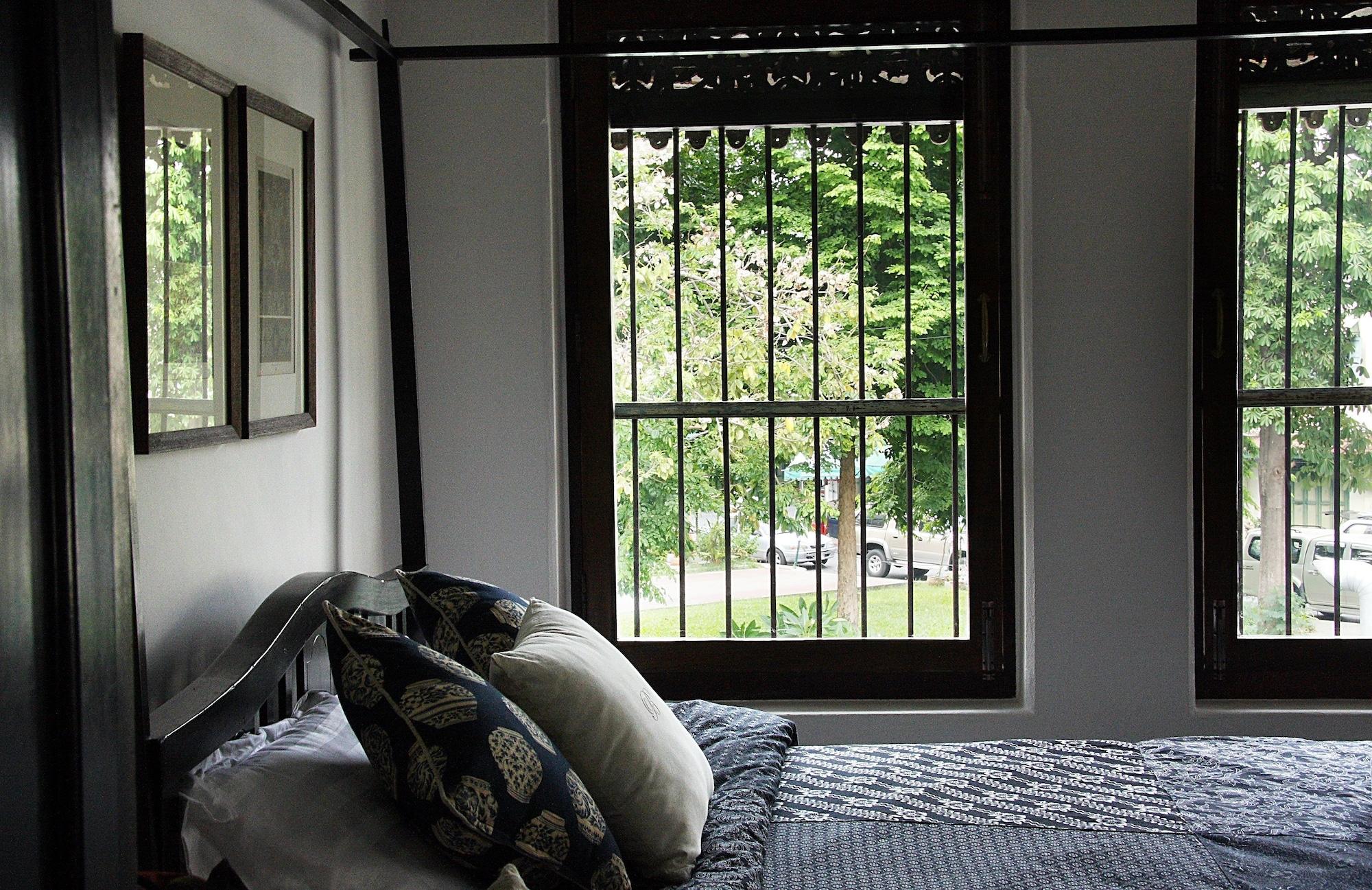 The Bhuthorn Bed & Breakfast Bangkok Eksteriør billede