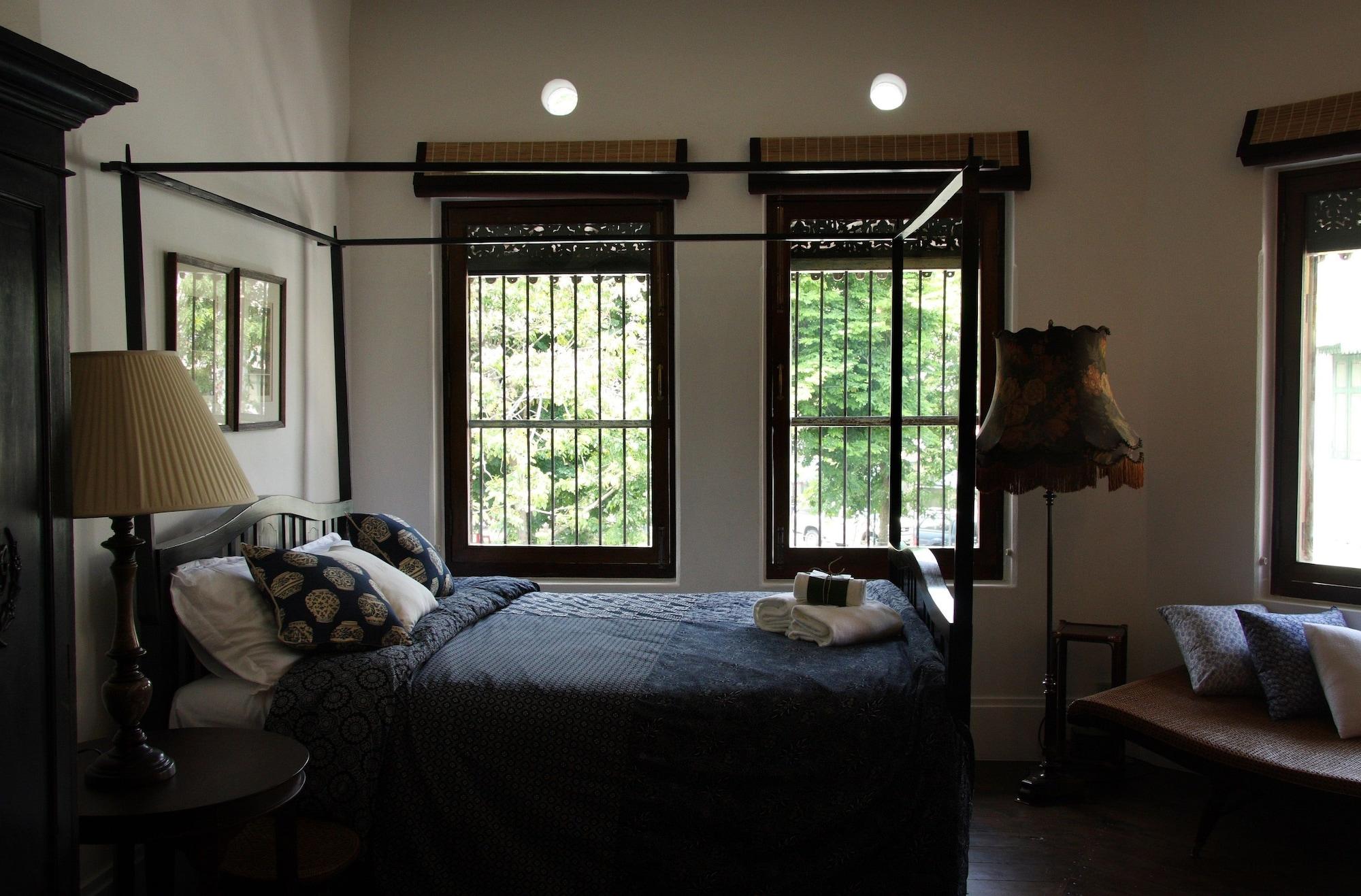 The Bhuthorn Bed & Breakfast Bangkok Eksteriør billede