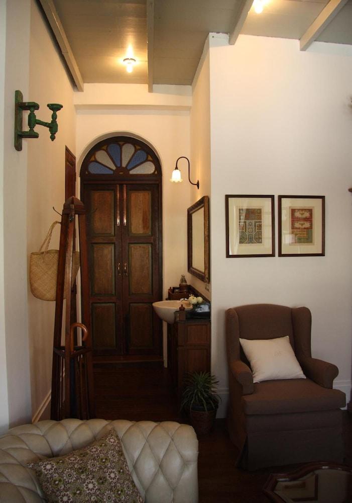 The Bhuthorn Bed & Breakfast Bangkok Eksteriør billede