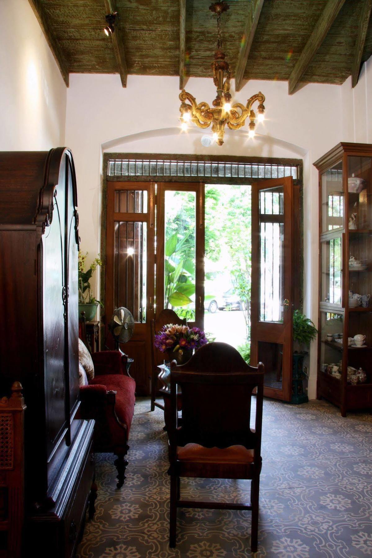 The Bhuthorn Bed & Breakfast Bangkok Eksteriør billede
