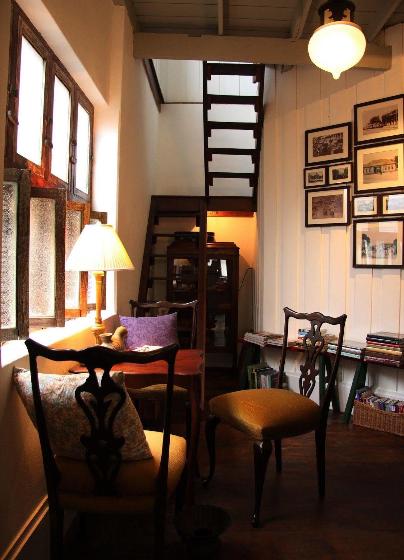 The Bhuthorn Bed & Breakfast Bangkok Eksteriør billede